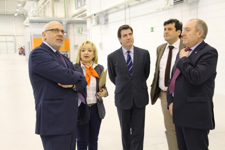 El conseller Baiget visita les instal·lacions del Centre de FP d’Automoció de Martorell
