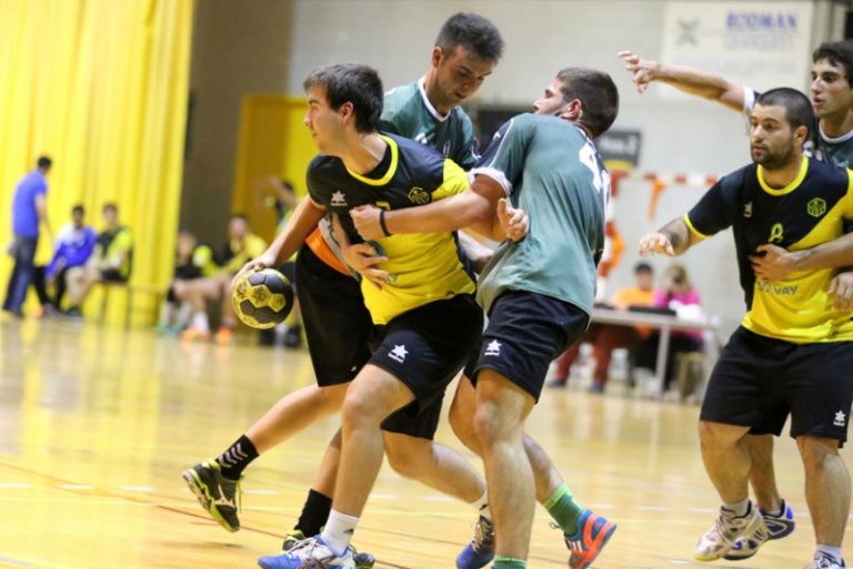 El primer equip del Club Handbol Martorell es juga la permanència a Segona en la última jornada