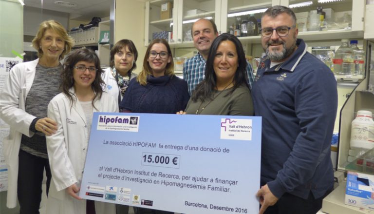 L’entitat Hipofam aconsegueix recaptar 30.000 euros per al grup de recerca renal VHIR
