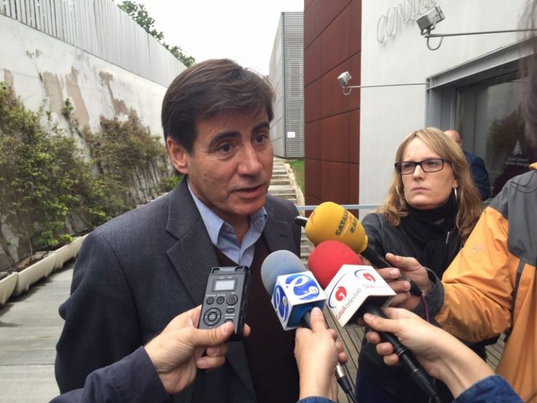 Unitat institucional de la comarca en defensa de les inversions al sector de l’automoció