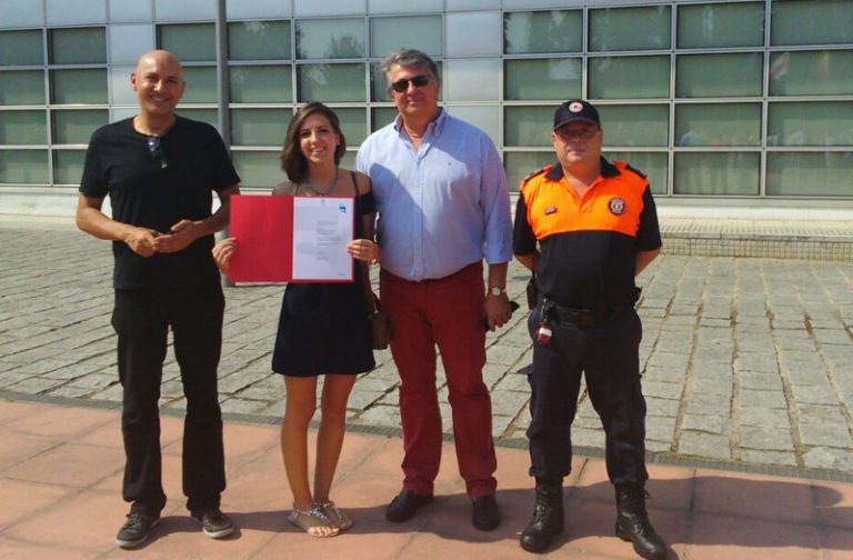 Barceló rep el diploma de formació bàsica per a voluntariat de Protecció Civil