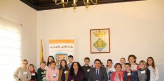 Catorze representants dels alumnes de quart estrenen el Consell d’Infants de Martorell
