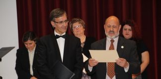 El Cor Inovyn de Martorell ha estat l’amfitrió del 31è ‘Musicoral’ del Baix Llobregat al Centre Cultural