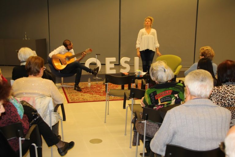 ‘Instants previs’, espectacle de poemes teatralitzats per celebrar el Dia Mundial de la Poesia