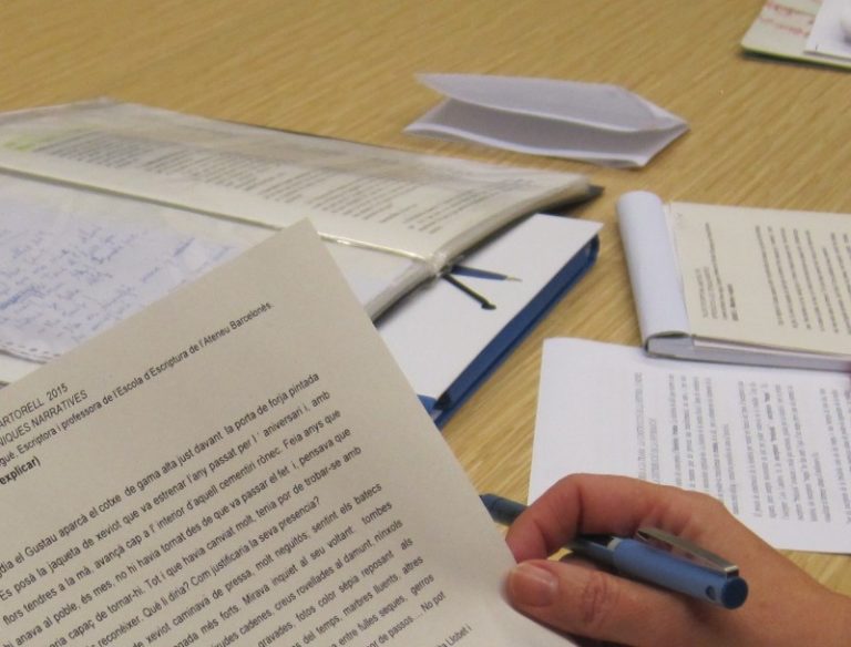Dilluns tanquen les inscripcions per participar al taller de microrelats a la biblioteca