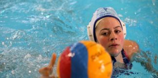 L’absolut femení del Club Natació Martorell venç al Vallirana i té el playoff d’ascens a tocar