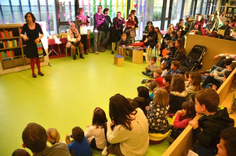 La Biblioteca celebra dimecres un nou Sac de Rondalles per a infants de fins a 5 anys