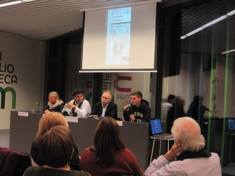 Carod-Rovira presenta el llibre ‘Les religions a Catalunya’ a la Biblioteca Martorell