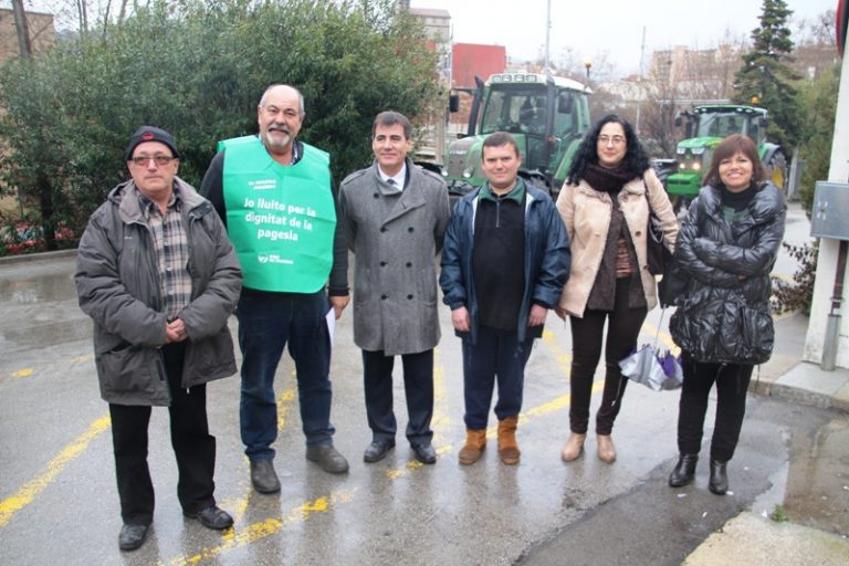 L’Ajuntament de Martorell dona suport a la Marxa Pagesa en la concentració a Ca n’Oliveras