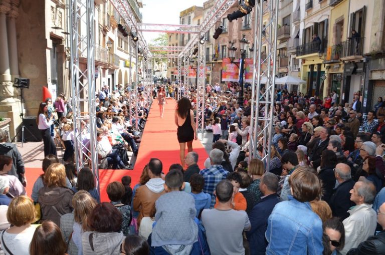 Dues desfilades clouen amb èxit la primera edició de la Fashion Show Martorell