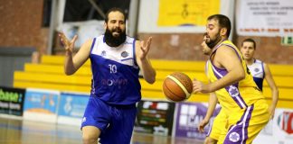 El CB Martorell ensopega davant el Castellbisbal en un final a cara o creu al pavelló esportiu
