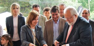 Salvador Esteve inaugura la II Mostra del Transport i la fira de productes comercials