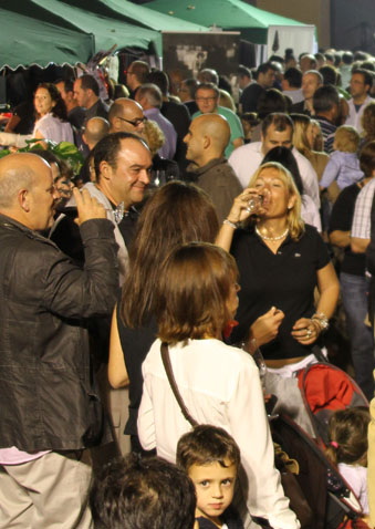 El Vimart supera les previsions i es consolida com la fira de vins i caves de la Festa del Roser