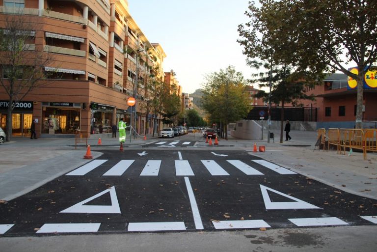Acabada la primera fase de les obres de millora a la rambla de Les Bòbiles, comença la segona