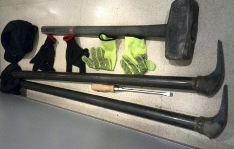 La Policia Local deté quatre persones abans d’un robatori amb força a Martorell