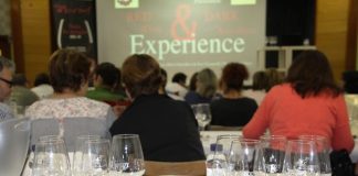 El Red & Wine Experience proposa als assistents un joc de sabors contrastats entre vins i catànies