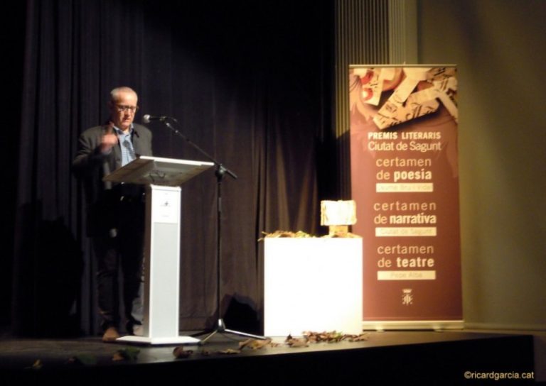 ‘On la sang’ del poeta Ricard Garcia guanya el 19è Premi de Poesia Jaume Bru i Vidal