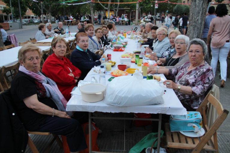 Especial festa al barri de Buenos Aires per commemorar el 50è aniversari del seu naixement