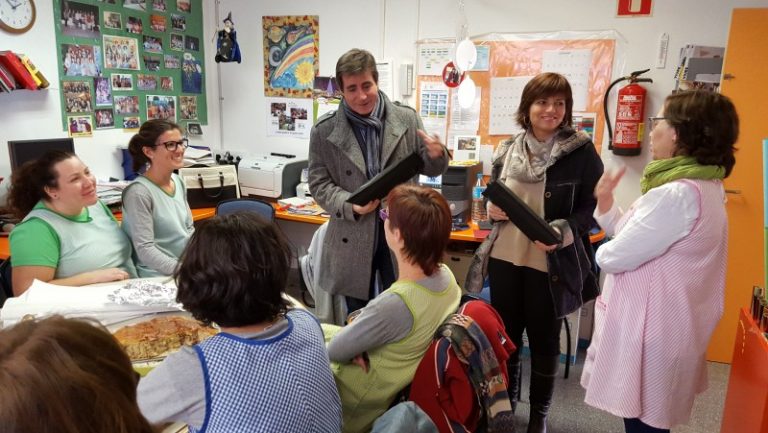 L’Ajuntament de Martorell dota de tauletes digitals tàctils les llars d’infants del municipi