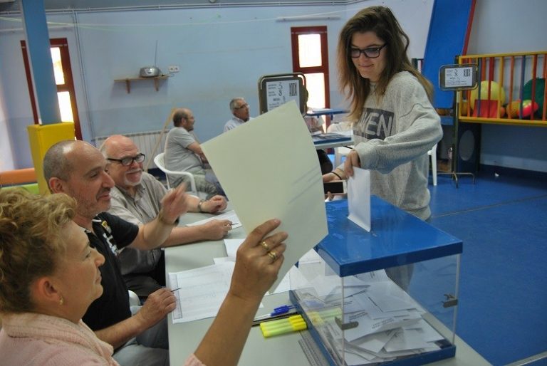 La participació a Martorell és el 31,51% a les 14.00h i creix lleument respecte fa quatre anys