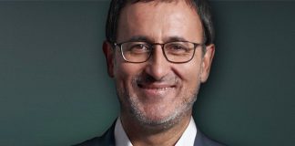 Xavier Graset: “Les festes majors canvien, però han de mantenir l’essència de poble”