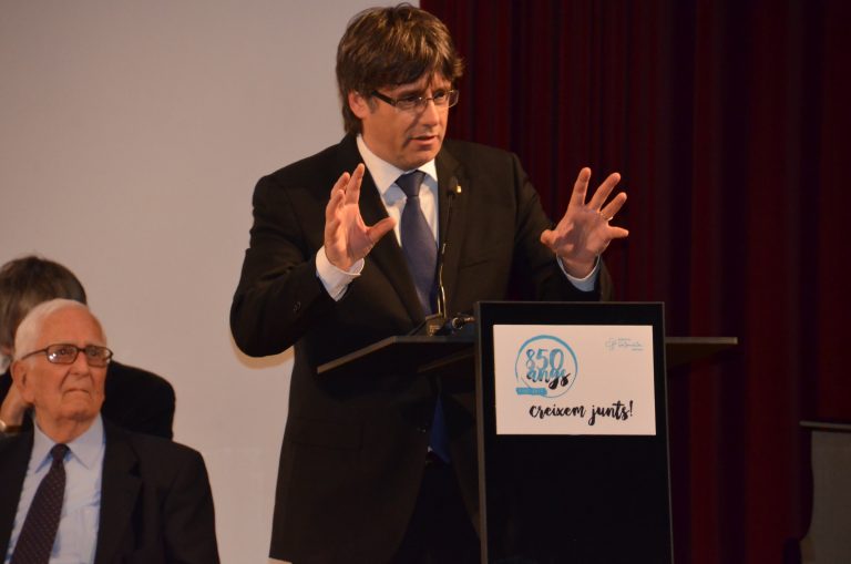 Puigdemont: “850 anys d’Hospital són possibles gràcies a l’estructura d’estat que és la societat civil”