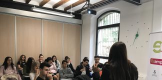 Alumnes del PFI-PTT participen d’una sessió de sensibilització a l’emprenedoria al Molí Empresa Alumnes del PFI-PTT al Molí Empresa