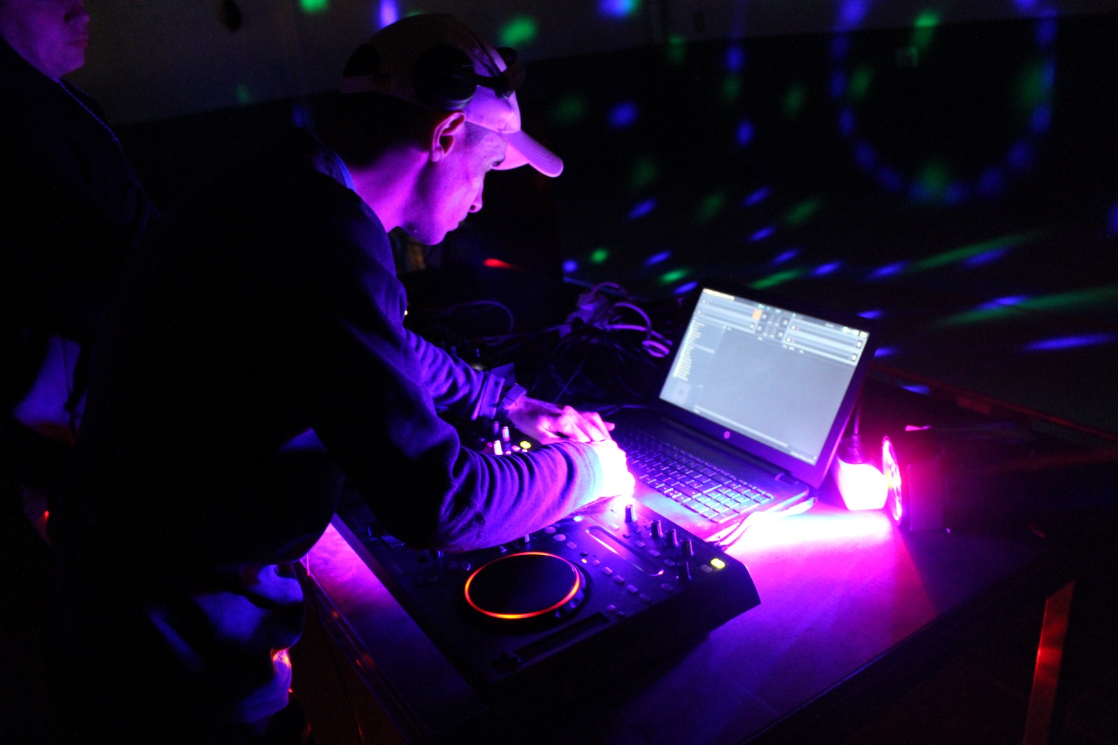 Dj Tomás Sánchez, tercer premi 7è Concurs de discjòqueis de Ràdio Martorell