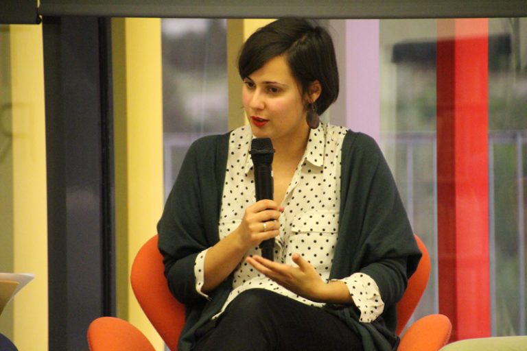 Jenn Díaz: “guanyar el Mercè Rodoreda amb ‘Vida Familiar’ m’ha permès portar l’obra més enllà”