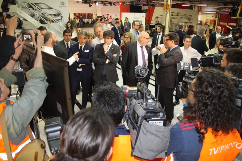 Visita president Puigdemont a SEAT