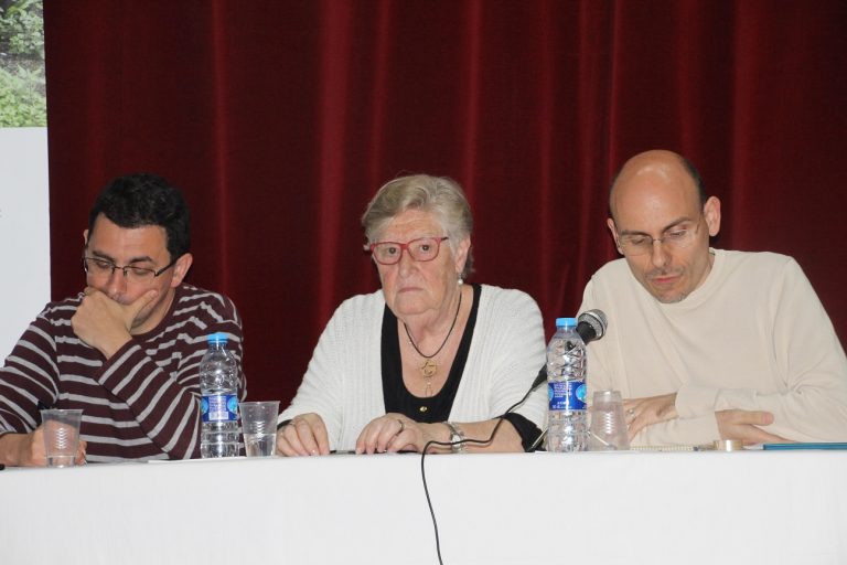 Arrels i la parròquia de Santa Anna parlen de la gent sense sostre, una problemàtica ben propera
