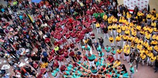 Martorell vibra amb les construccions dels Castellers de Vilafranca i l’estrena d’Esparreguera i Santpedor