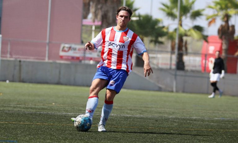 El CF Martorell remunta contra l’Espluguenc i suma tres punts vitals per mantenir-se a Segona Catalana